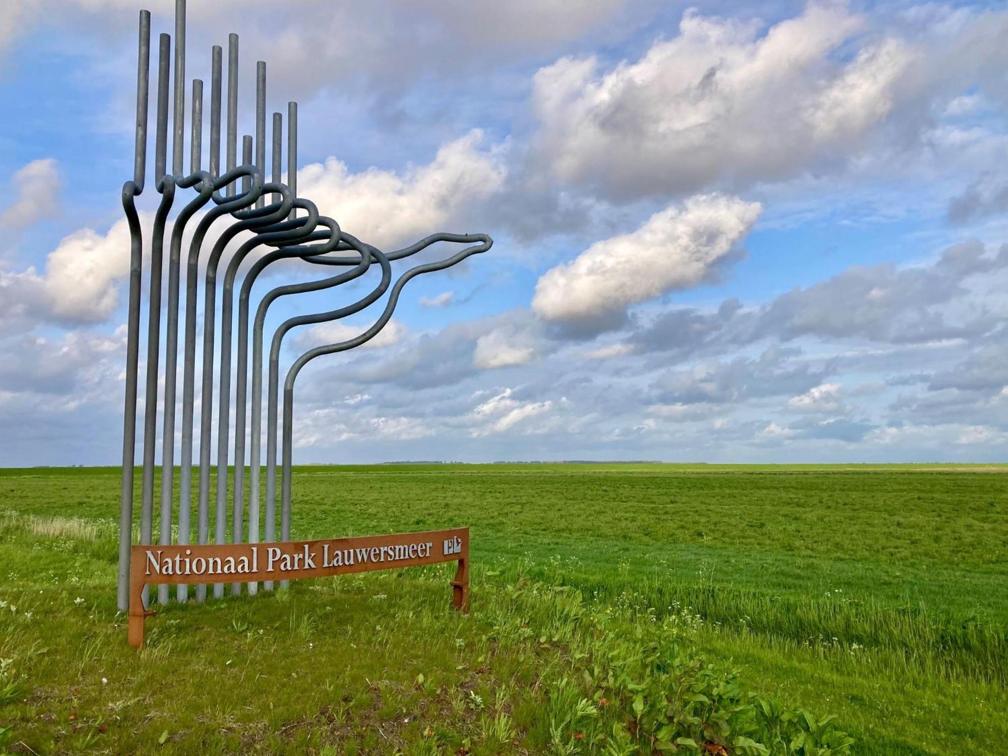 4 Pers Holiday Home Hilla With Winter Garden In Front Of The Dike Directly On The Lauwersmeer Anjum Bagian luar foto